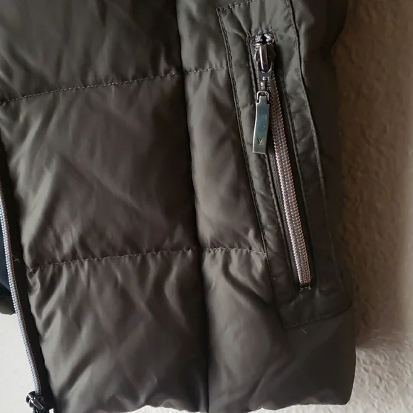 FUCHS SCHMITT DAUNE UNISEX Olive Puffer Vest.ZISE M. - Picture 4 of 8